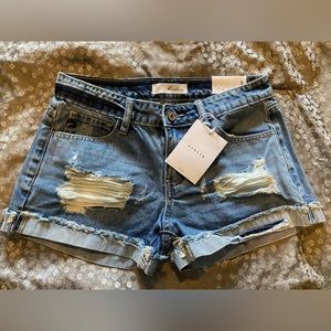 NWT Kancan women’s jean shorts size small